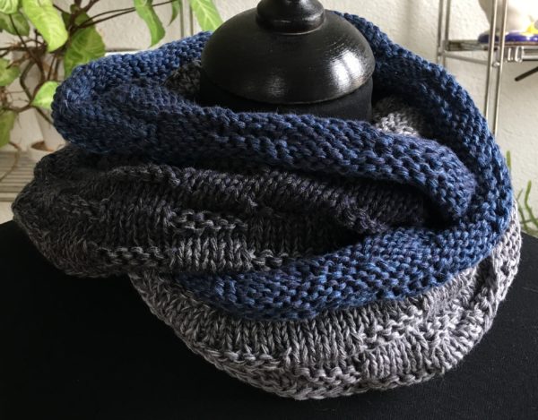 Loop Set, Stone Indigo 5-fach inkl. Anleitung Loop Upstairs – Bild 5